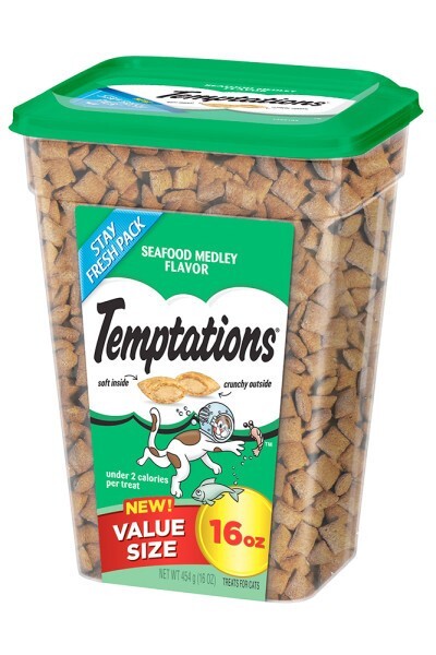 Temptations Classic Treats for Cats Seafood Medley Flavor, 16 Ounces