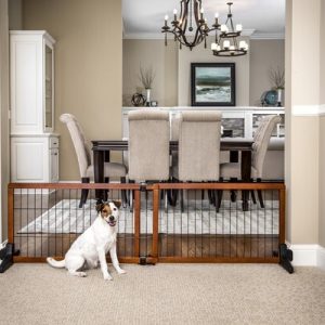 Carlson Pet Products Freestanding Wood Gate, 40-70" Wide